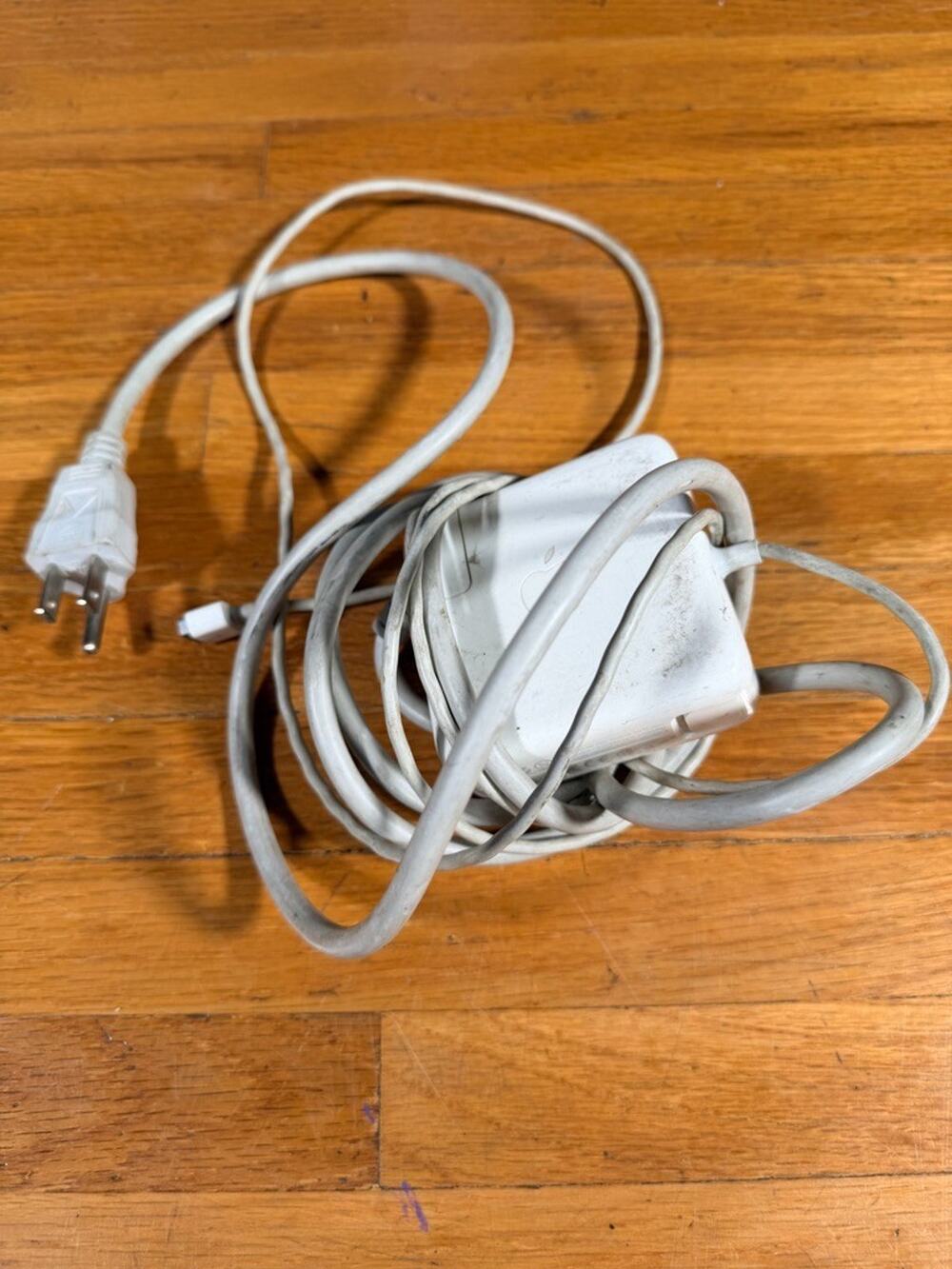 Genuine Apple A1184 60W MagSafe Power Adapter Charger w Extension Cord OEM